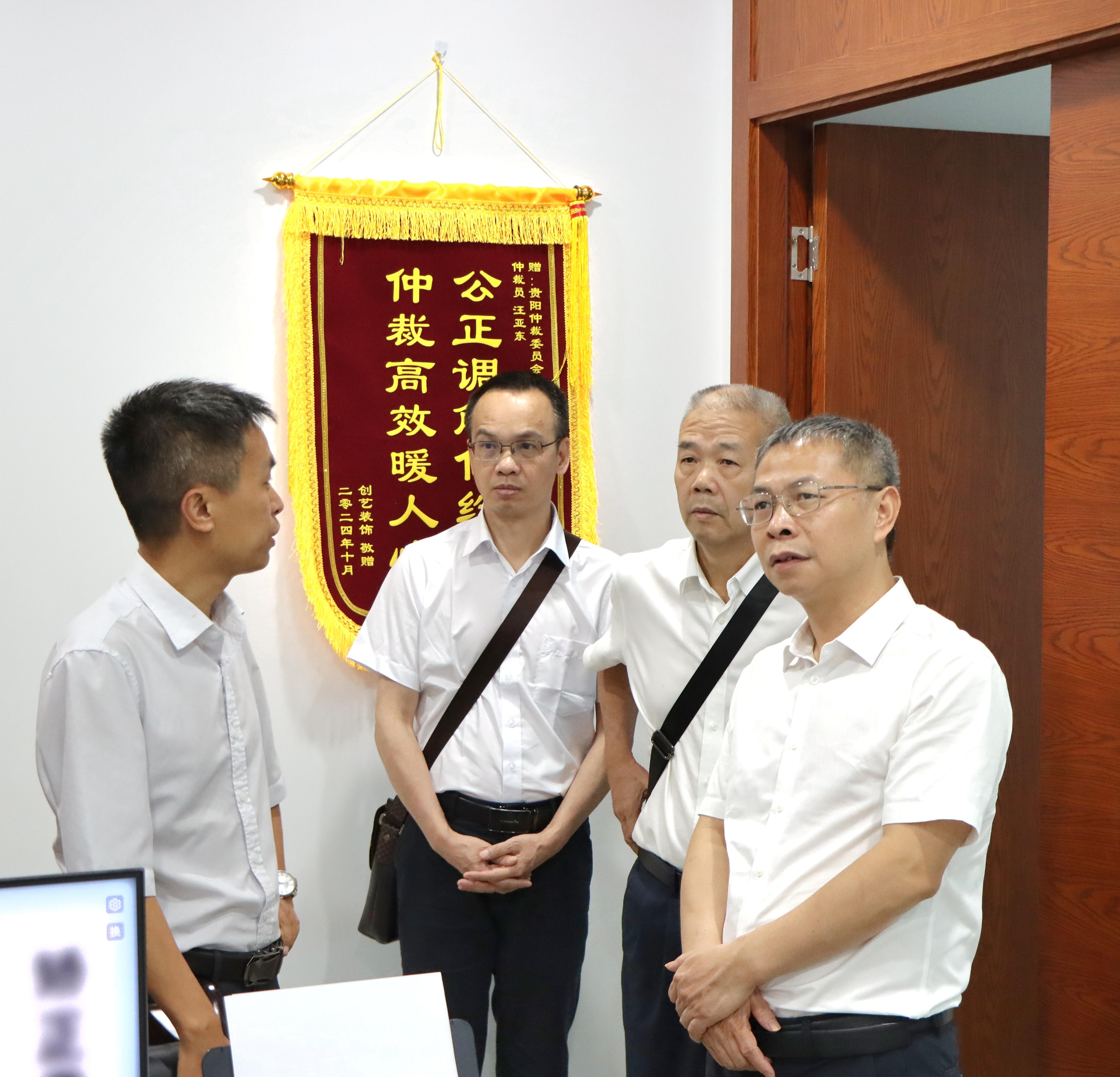 92ddbfa5-10a9-4af6-ad4d-9f4092702149.jpg